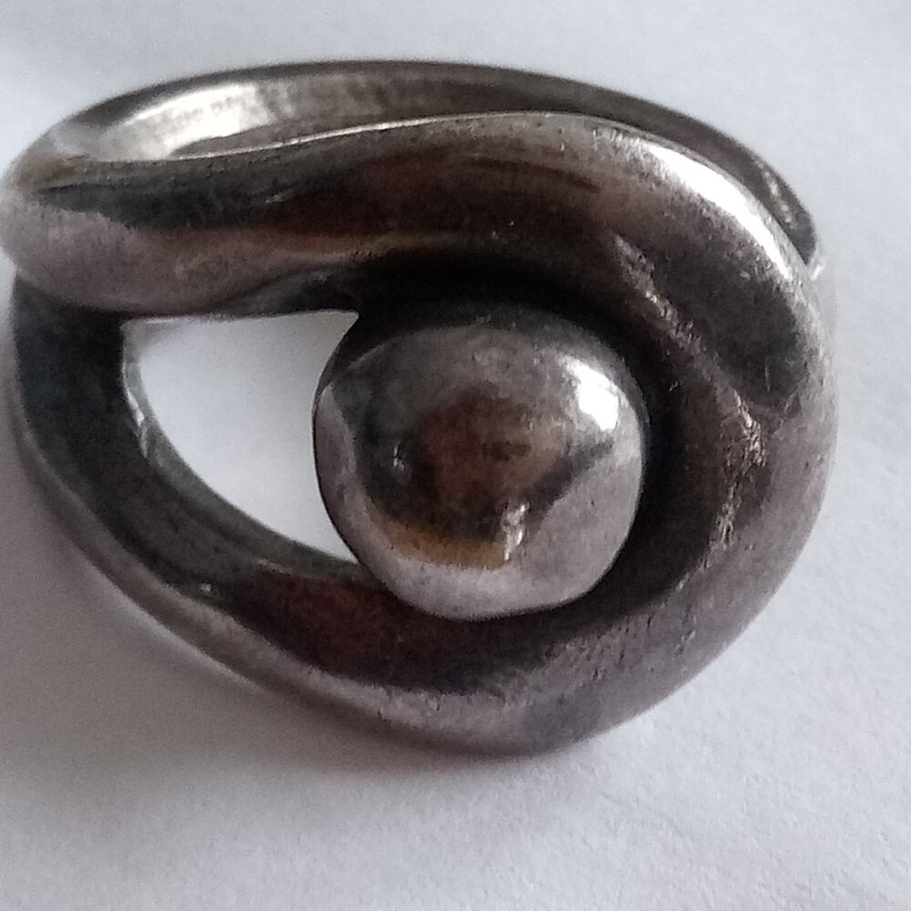 Uno De 50 Statement Ring Silver Tone - image 1